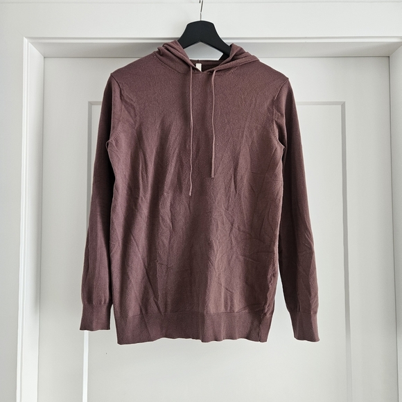Babaton Tops - Aritzia Babaton Mauve Color Hoodie Size Small